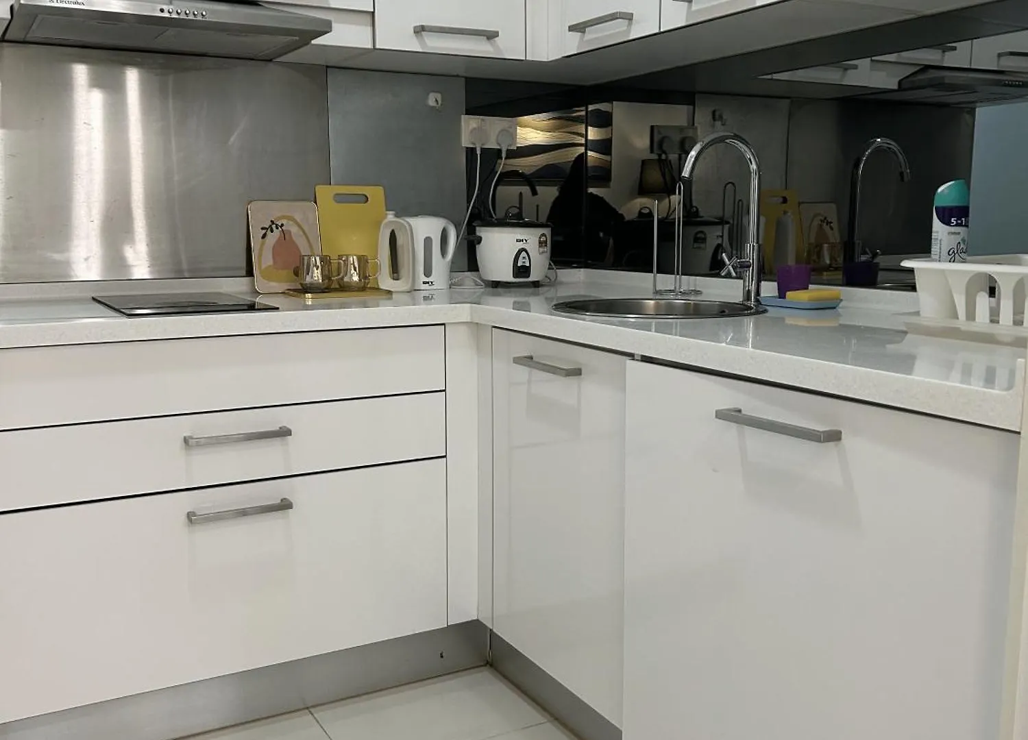 Apartment Summer Suites Klcc By Impexia Kuala Lumpur