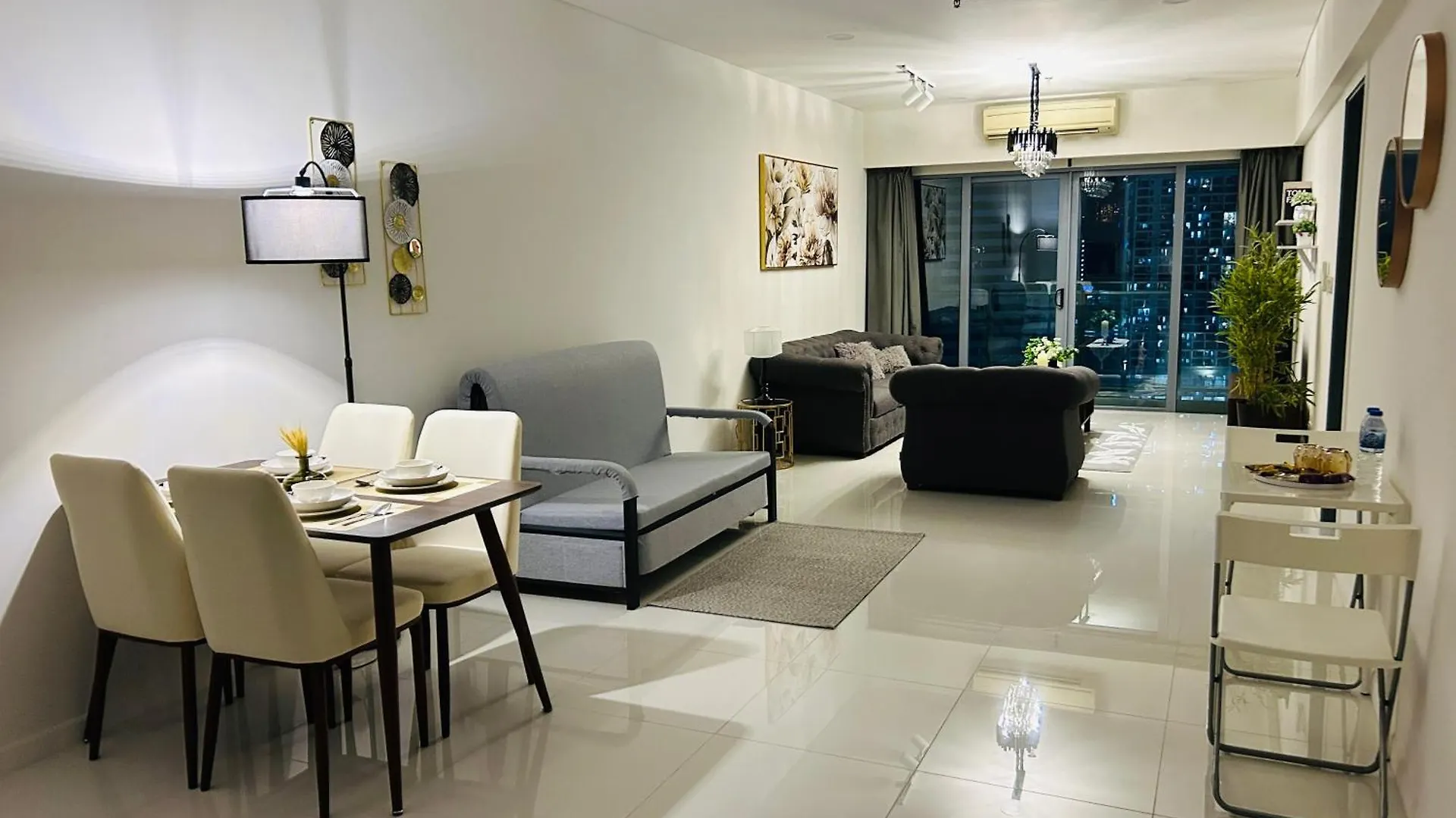 Summer Suites Klcc By Impexia Kuala Lumpur Apartment