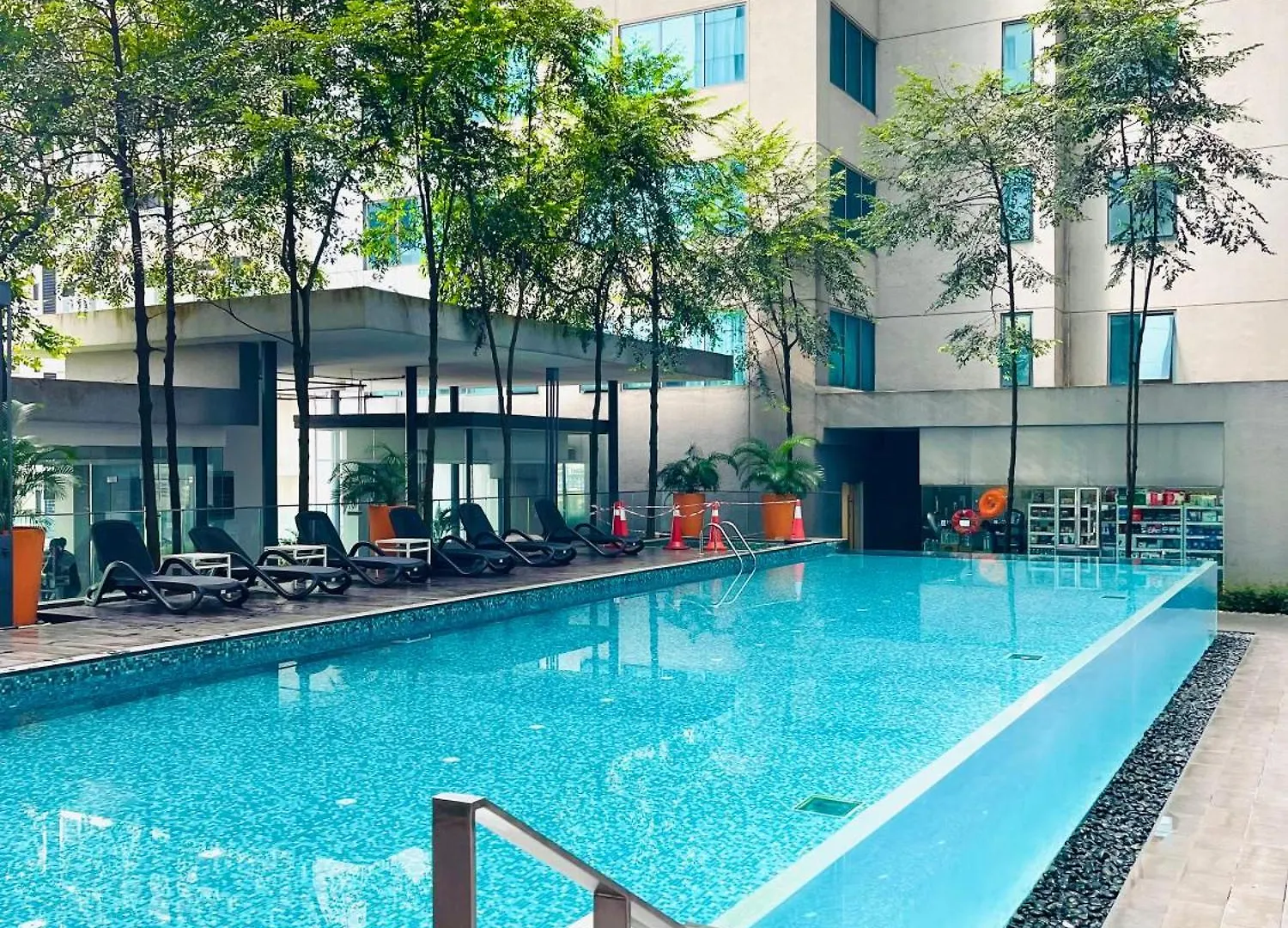 Summer Suites Klcc By Impexia location